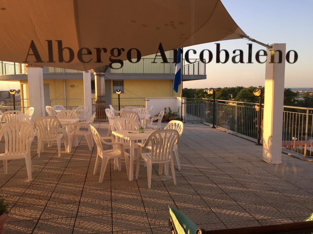 Albergo Arcobaleno Соттомарина Экстерьер фото