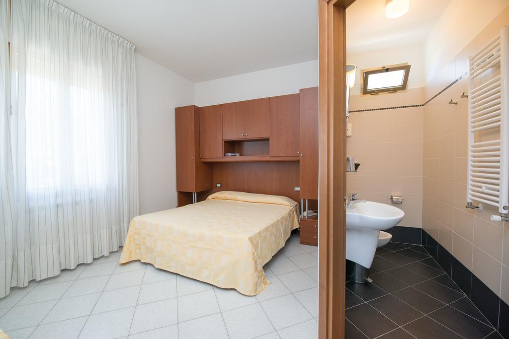 Albergo Arcobaleno Соттомарина Номер фото
